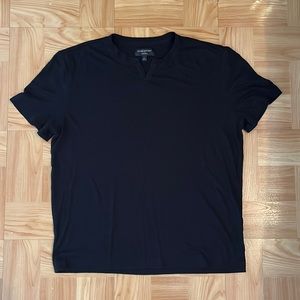 Banana Republic Linen Blend Notch Neck